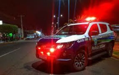 Imagem da notícia Homem é esfaqueado em praça pública de Costa Rica na madrugada